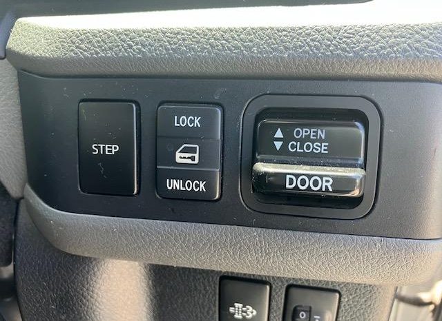 TOYOTA COASTER GX 2017 full