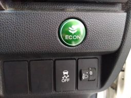 HONDA FIT 13G F PACKAGE 2013 full