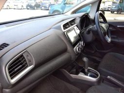 HONDA FIT 13G F PACKAGE 2013 full