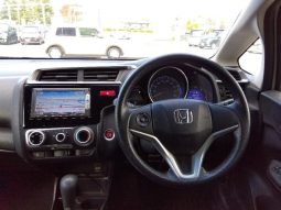 HONDA FIT 13G F PACKAGE 2013 full