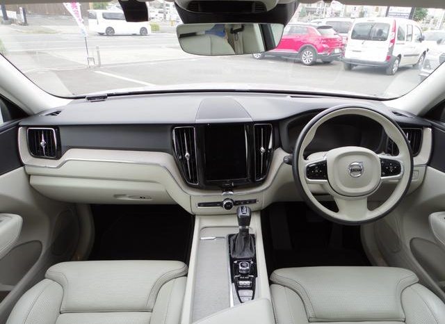 VOLVO XC60 T5 AWD INSCRIPTION 2017 full