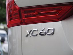 VOLVO XC60 T5 AWD INSCRIPTION 2017 full