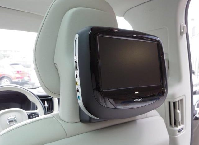 VOLVO XC60 T5 AWD INSCRIPTION 2017 full