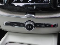 VOLVO XC60 T5 AWD INSCRIPTION 2017 full