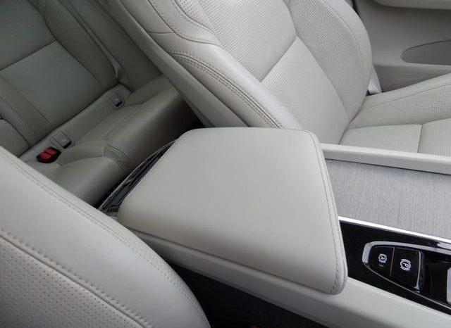 VOLVO XC60 T5 AWD INSCRIPTION 2017 full