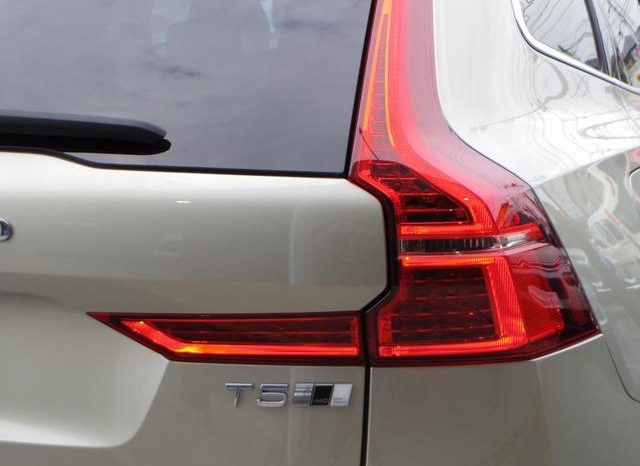 VOLVO XC60 T5 AWD INSCRIPTION 2017 full