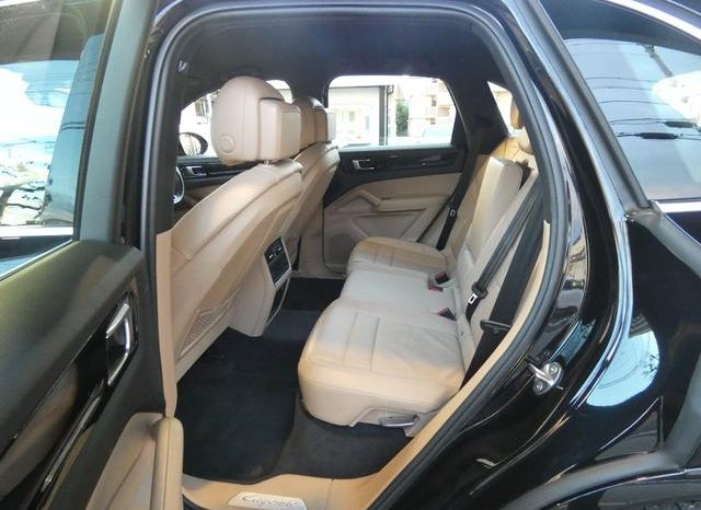 PORSCHE CAYENNE BASEGRADE 2019 full