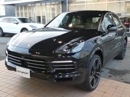 PORSCHE CAYENNE BASEGRADE 2019 full