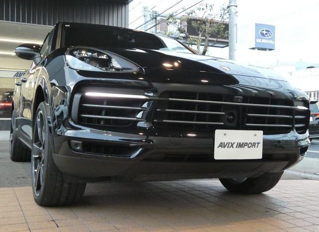 PORSCHE CAYENNE BASEGRADE 2019 full