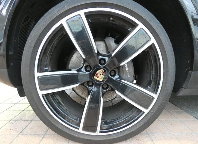 PORSCHE CAYENNE BASEGRADE 2019 full