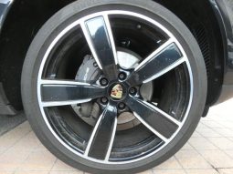 PORSCHE CAYENNE BASEGRADE 2019 full