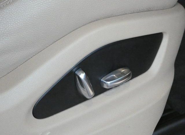 PORSCHE CAYENNE BASEGRADE 2019 full