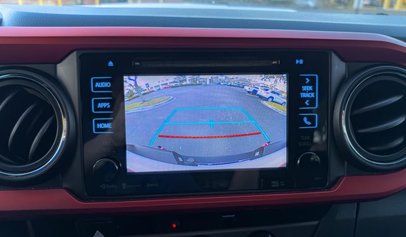 Toyota Tacoma TRD Sport Double Cab 4×4 2017 full