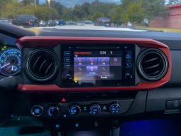 Toyota Tacoma TRD Sport Double Cab 4×4 2017 full