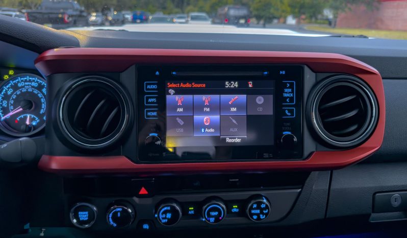 Toyota Tacoma TRD Sport Double Cab 4×4 2017 full