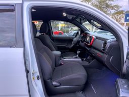 Toyota Tacoma TRD Sport Double Cab 4×4 2017 full