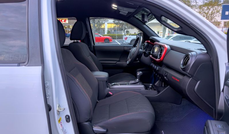 Toyota Tacoma TRD Sport Double Cab 4×4 2017 full