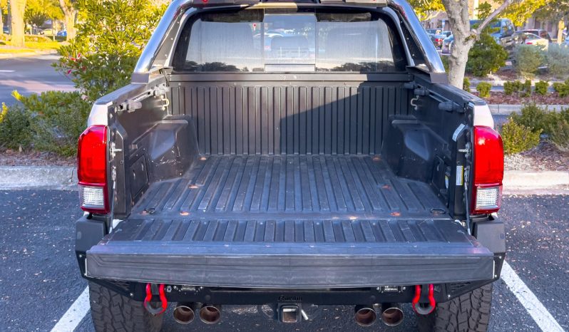 Toyota Tacoma TRD Sport Double Cab 4×4 2017 full