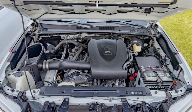 Toyota Tacoma TRD Sport Double Cab 4×4 2017 full