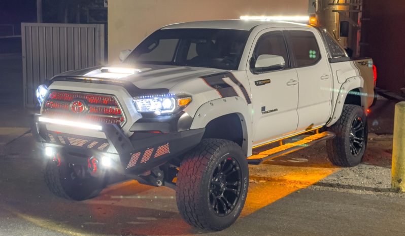 Toyota Tacoma TRD Sport Double Cab 4×4 2017 full
