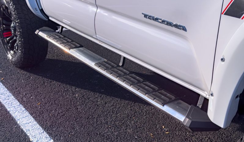 Toyota Tacoma TRD Sport Double Cab 4×4 2017 full