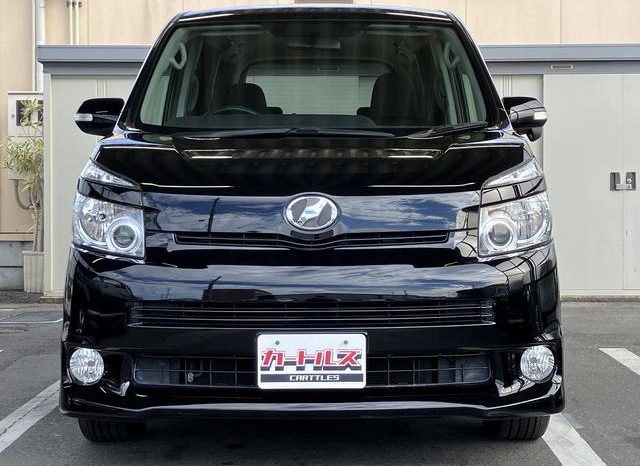 TOYOTA VOXY Z 2009 full