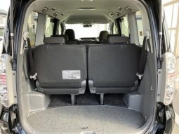 TOYOTA VOXY Z 2009 full