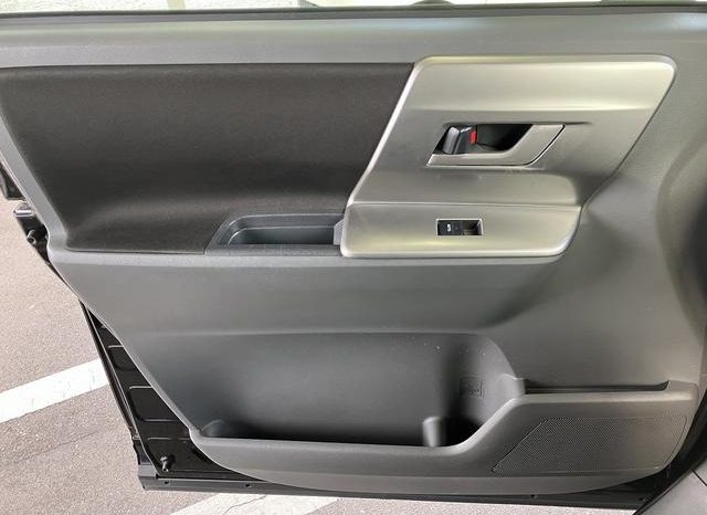 TOYOTA VOXY Z 2009 full