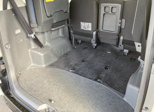 TOYOTA VOXY Z 2009 full