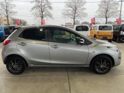 MAZDA DEMIO 13-SKYACTIV SHOOTING STAR SPORT 2013 full