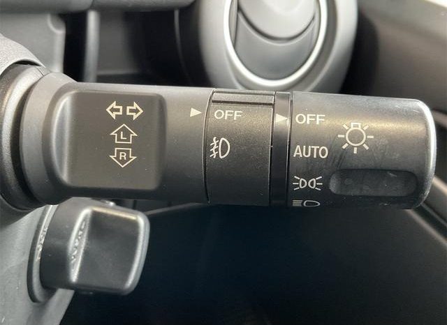 MAZDA DEMIO 13-SKYACTIV SHOOTING STAR SPORT 2013 full