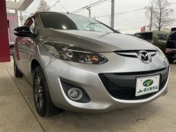 MAZDA DEMIO 13-SKYACTIV SHOOTING STAR SPORT 2013 full
