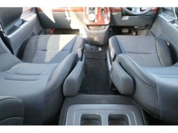 TOYOTA VOXY ( ZS ) 2008 full