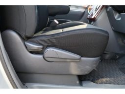 TOYOTA VOXY ( ZS ) 2008 full