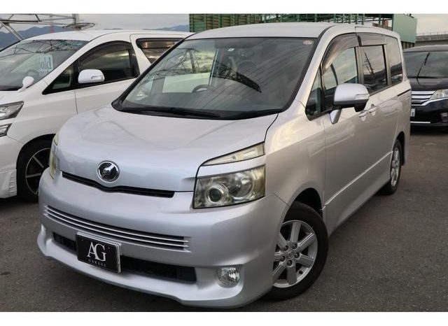 TOYOTA VOXY ( ZS ) 2008 full