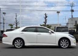 Toyota Crown 2.5 Athlete Anniversary ED 2009 full
