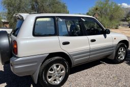 Toyota Rav4 L1996 full