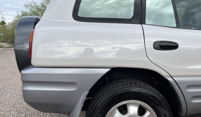 Toyota Rav4 L1996 full