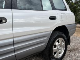 Toyota Rav4 L1996 full