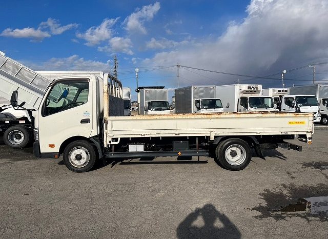 Hino Dutro Flat Body 2-tone to 5-tone 2017 full