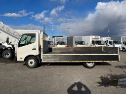 Hino Dutro Flat Body 2-tone to 5-tone 2017 full