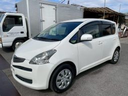 TOYOTA RACTIS X L PACKAGE 2010 full