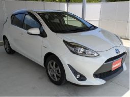 TOYOTA AQUA S 2017 full