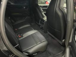 PORSCHE CAYENNE BASEGRADE 2019 full