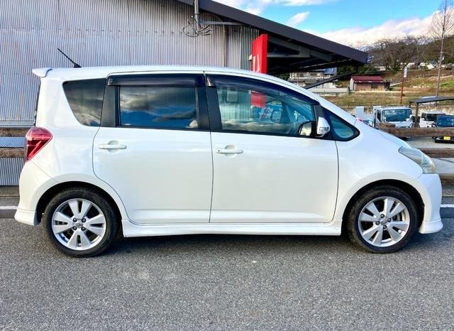 TOYOTA RACTIS G S PACKAGE 2010 full