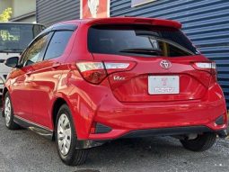 TOYOTA VITZ F 2017 full
