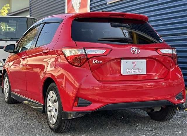 TOYOTA VITZ F 2017 full