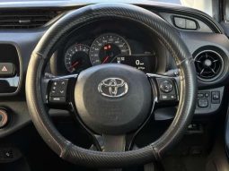 TOYOTA VITZ F 2017 full