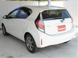 TOYOTA AQUA S 2017 full