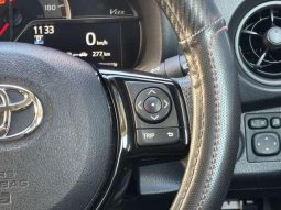 TOYOTA VITZ F 2017 full